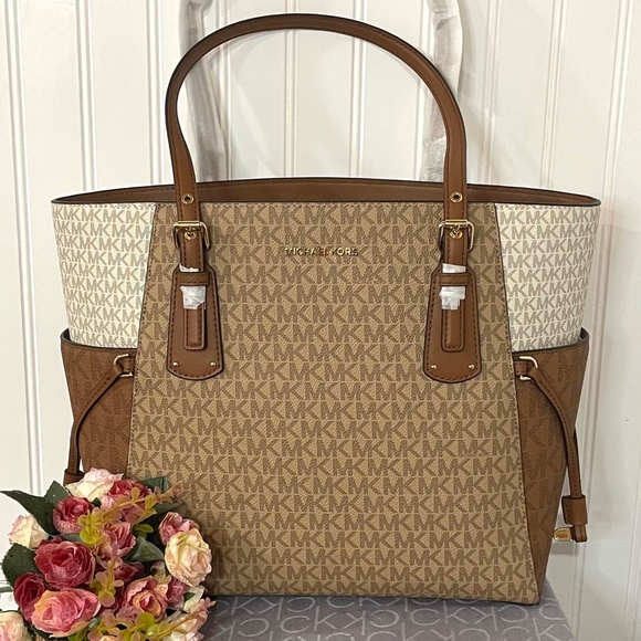 Michael Kors Handbags - Authentic Michael Kors